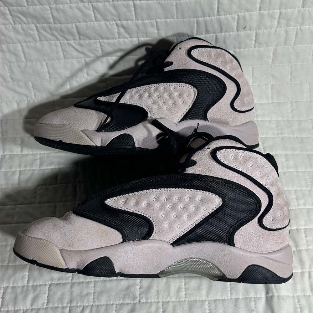Nike Air Jordan OG "Barely Rose" sneakers - Picture 3 of 8